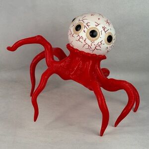 Alien Earth Eyeball Alien Figure Prop Actual Size